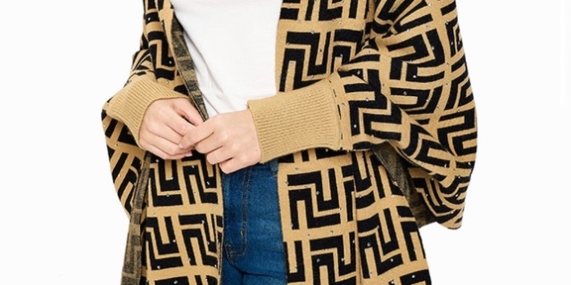 Poshmark banner for @straps